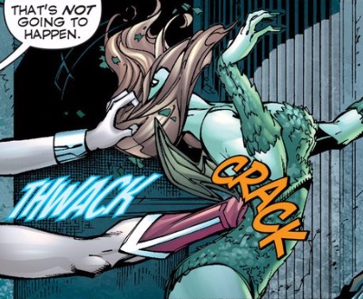 Wonder Woman kicks Ivy in the spine